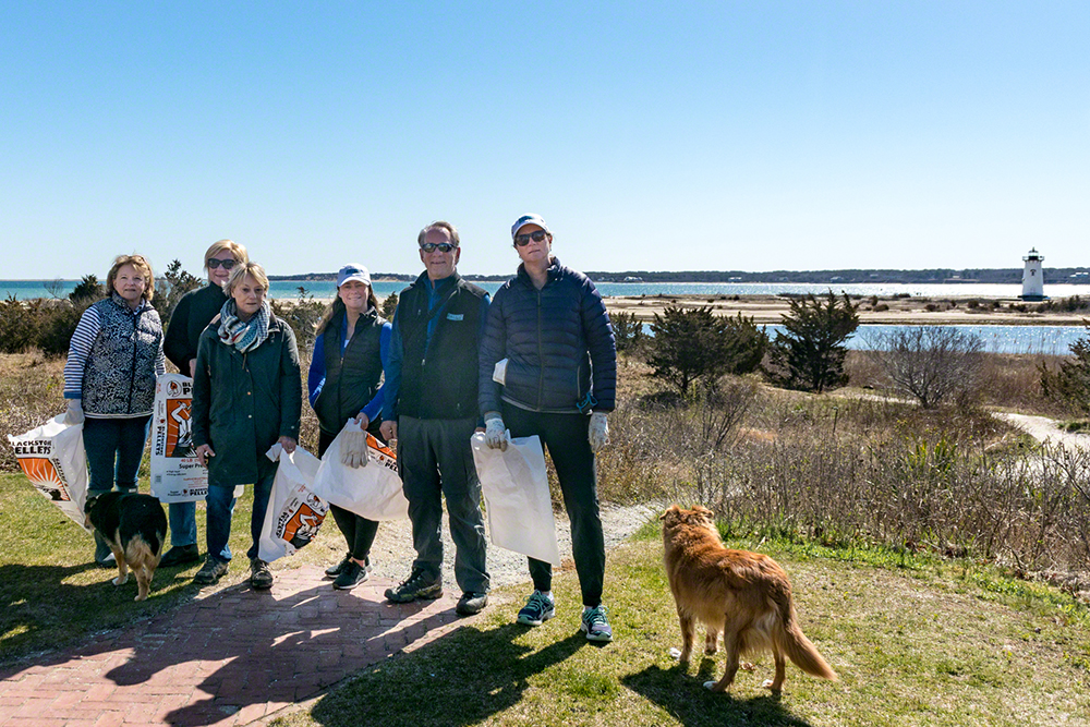 Martha's Vineyard Beach Clean Up: Point B Realty Beach Clean-Up Team