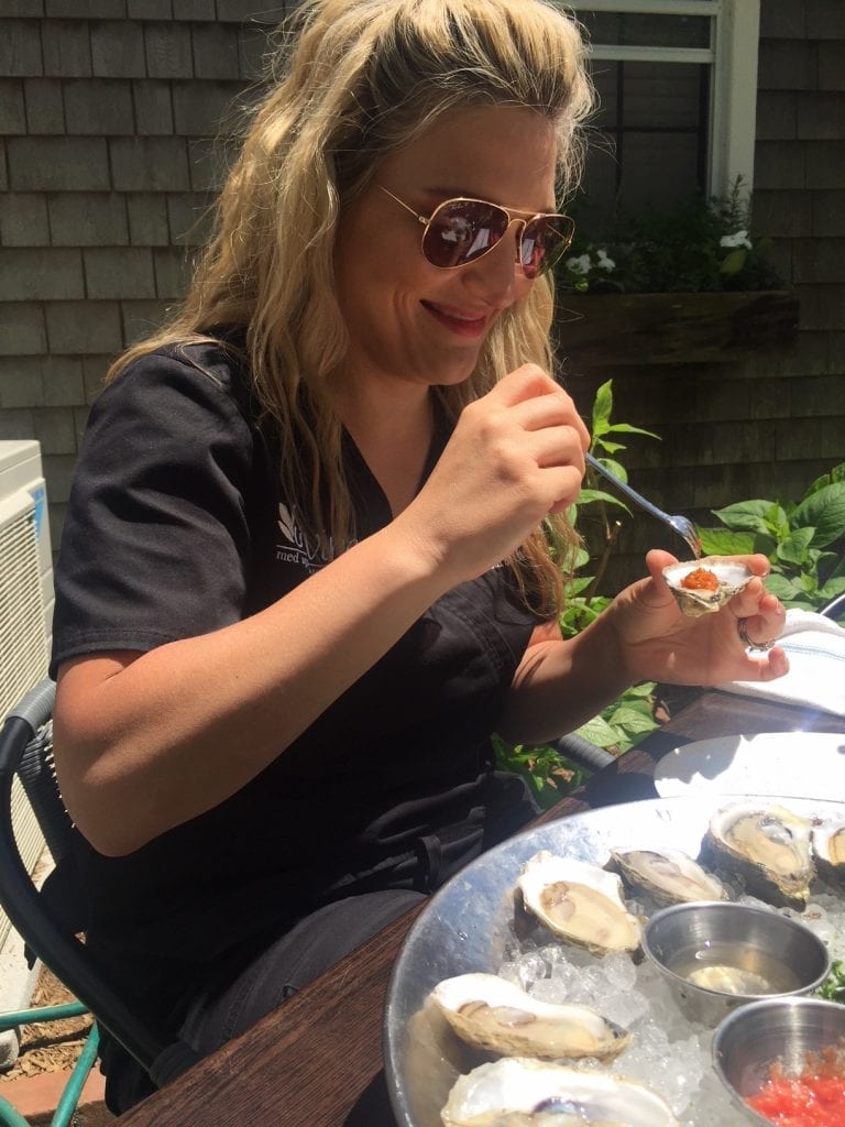 Eating Raw Oysters At 19 Raw Oyster Bar Martha's Vineyard