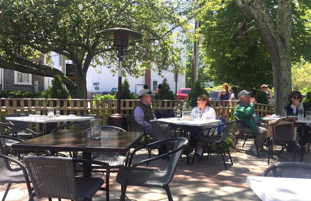 Outdoor Dining Martha's Vineyard: 19 Raw Oyster Bar & Restaurant Edgartown Seafood