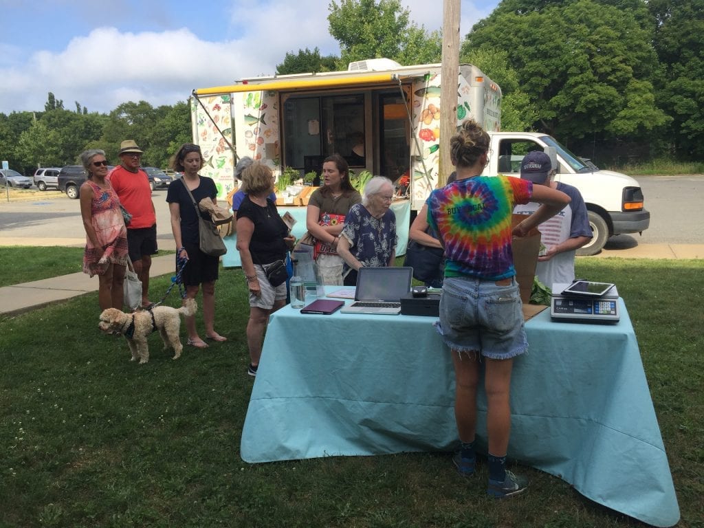 Martha's vineyard Farmers Market: Mobile Market Food Truck