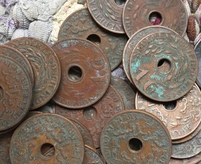 Vintage Dutch Copper Coins In Nisa Mars Pomhawk Knit Hats