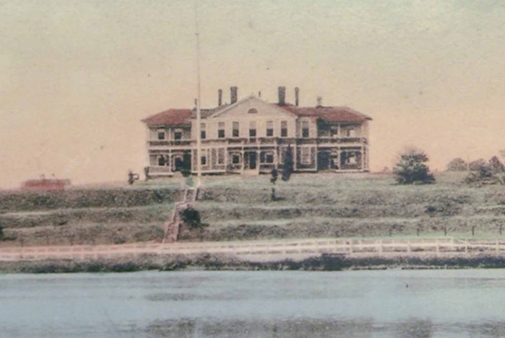 Old Marine Hospital in Vineyard Haven Is Home To Martha's Vineyard Museum