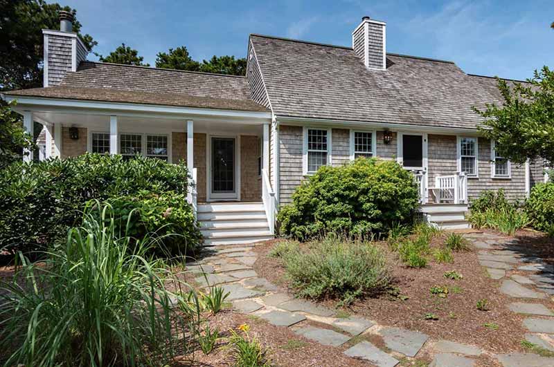 Katama July Rental Special Martha's Vineyard Point B Realty Exclusive 