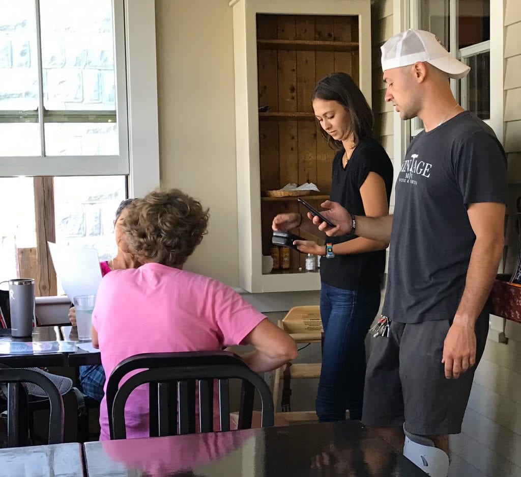 Dos Mas Breakfast Lunch Dinner Oak Bluffs New for Summer 2019 Martha's Vineyard 