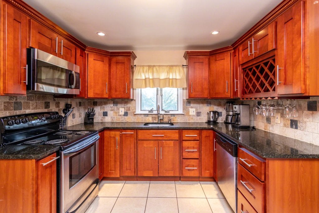 13 Briarwood Drive Edgartown MA 02539 Open House Tour Point B Realty 