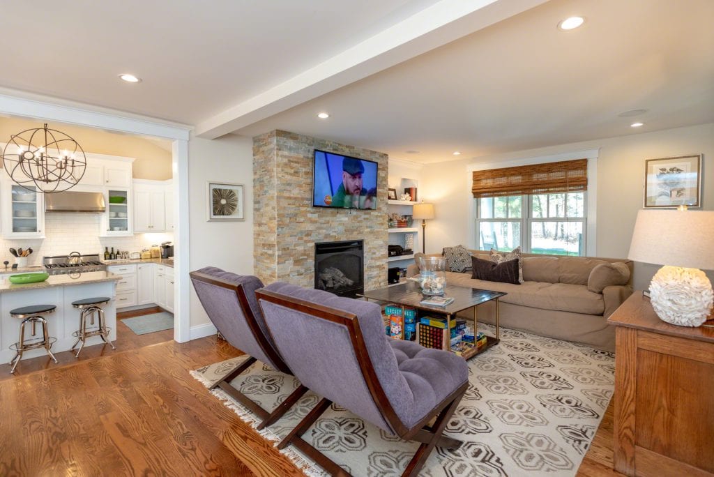 Katama Farmhouse With Standout Style - 63 Herring Creek Road Edgartown MA 02539 Farmhouse Martha's Vineyard