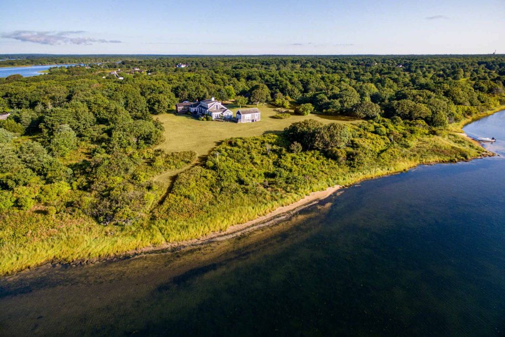 Edgartown Great Pond Waterfront Home 55 Kings Point Way Edgartown Ma 02539 Point B Realty Exclusive Real Estate For Sale On Martha's Vineyard