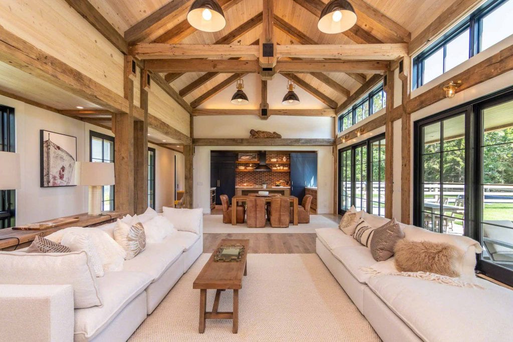  Martha's Vineyard Vacation Rentals Newly Listed By Point B Realty Features Great Room With Water Views In Katama