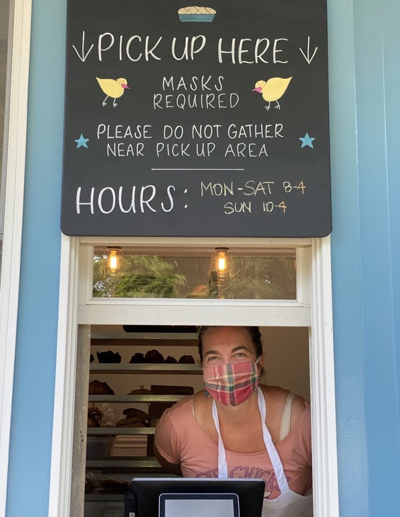 Pie Chicks Bakery
Vineyard Haven
Marthas Vineyard
Summer 2020