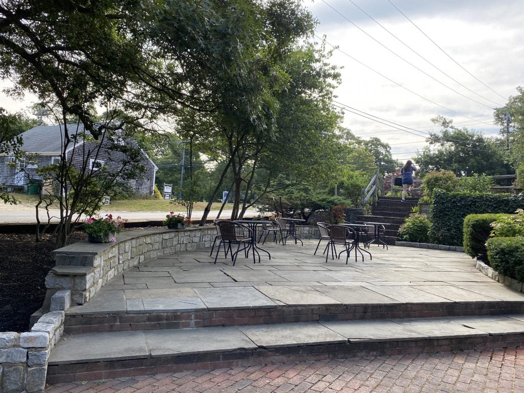 The Dining Patio At Pie Chicks Bakery In Vineyard Haven New Alternative for Food To Go And Dining Alfresco