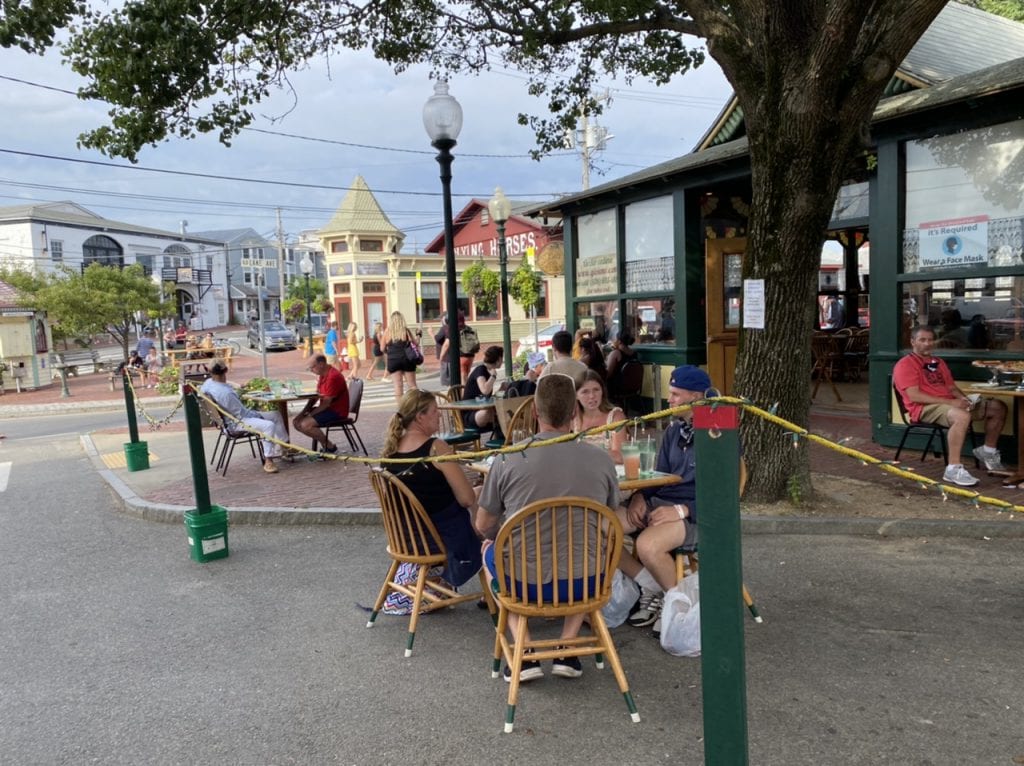 WE LOVE MV: MV Masquerade Outdoor Dining And Shopping Only On Sundays In Oak Bluffs