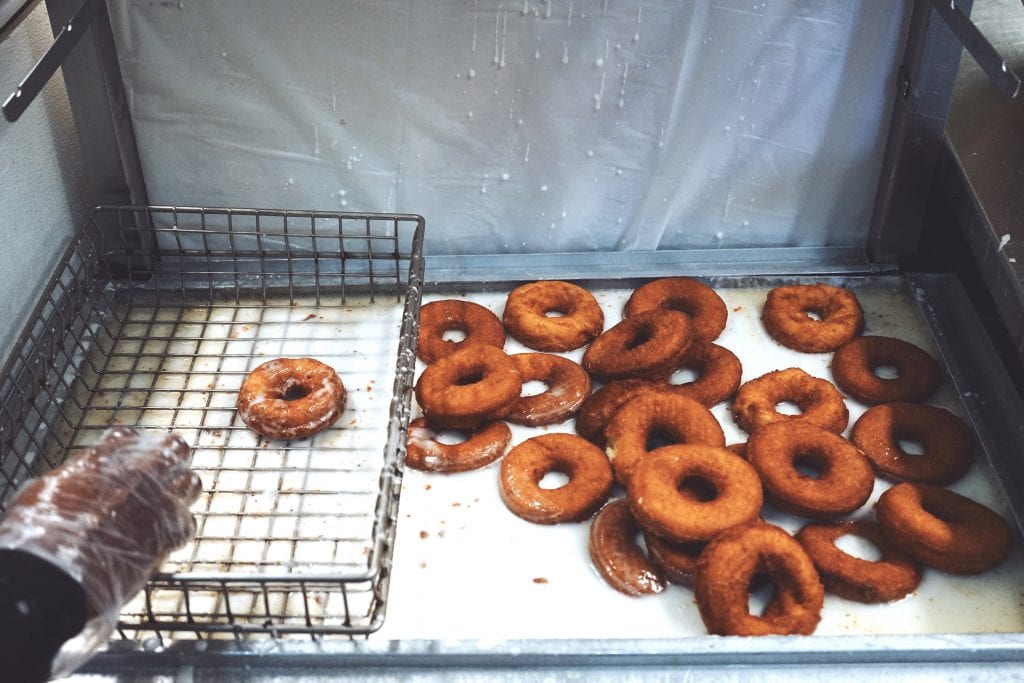 WE LOVE MV
Back Door Donuts
Oak Bluffs
Martha’s Vineyard 