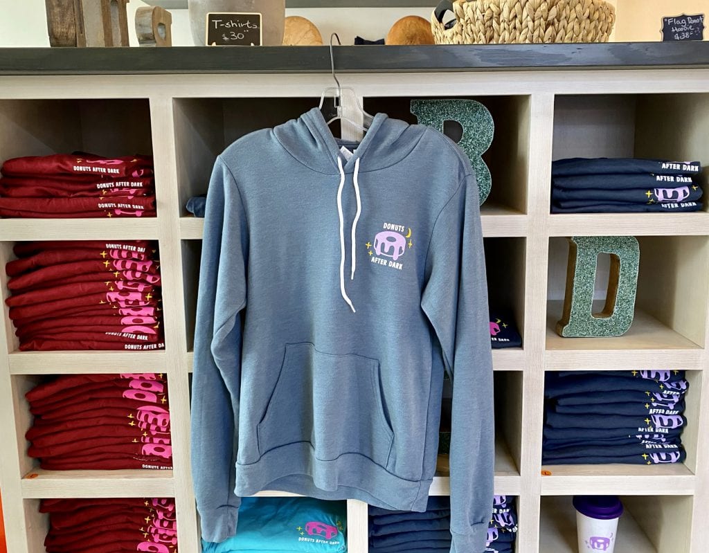 WE LOVE MV
Back Door Donuts
Oak Bluffs
Martha’s Vineyard 