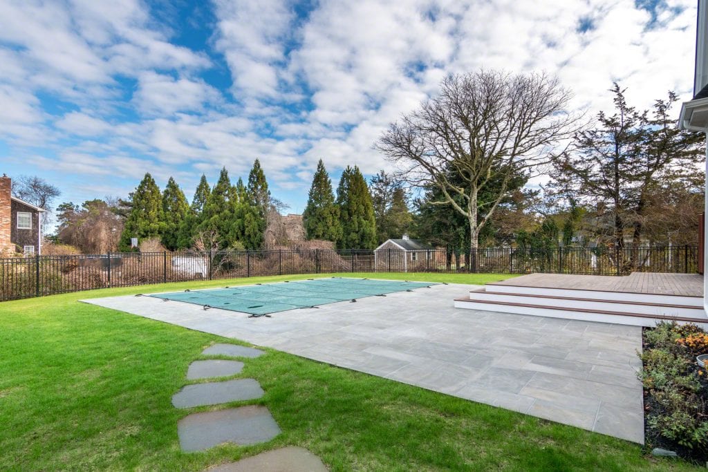 Martha’s Vineyard
Luxury Vacation Home Rental 
Point B Realty