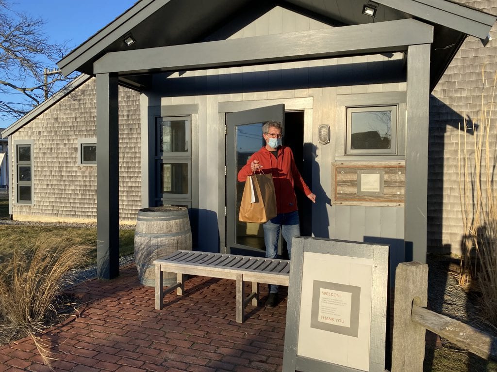 WE LOVE MV: Beach Road Restaurant In Vineyard Haven Opens for the Season On Martha's Vineyard