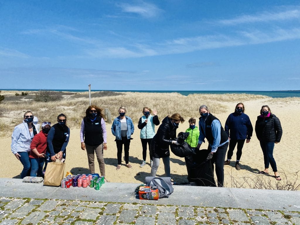 Point B Realty Annual B Good To MV Earth Day Beach Cleanup 
Vineyard Conservation Society 