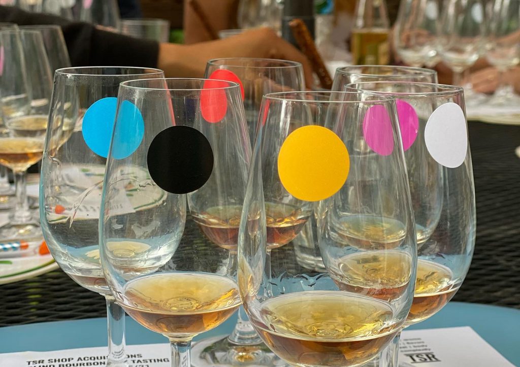 Taste Select Repeat
Neat Rocks Cocktail
Barrel Picks
Private Tasting
Martha’s Vineyard 