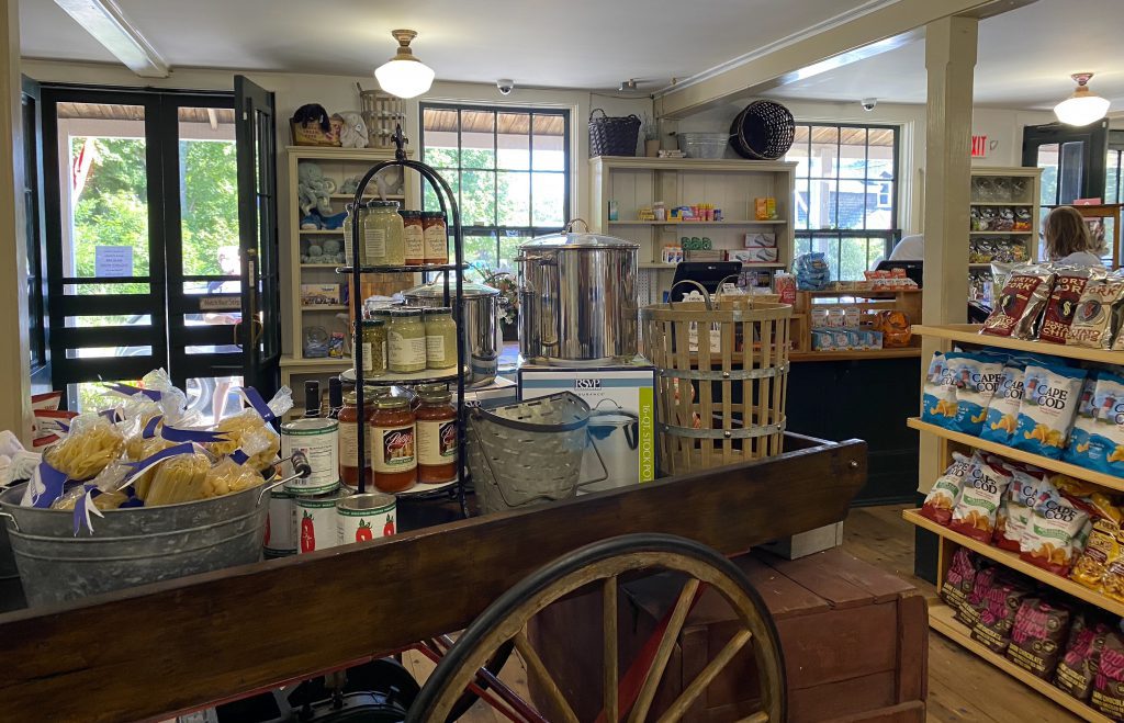 Alley's General Store
West Tisbury
Martha's Vineyard
Vineyard Trust
Up-Island
