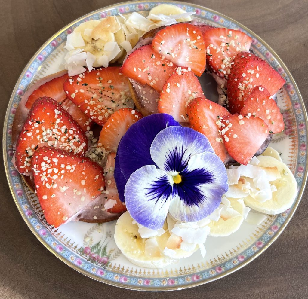 Tansy Tea and coffee
Vegan Cafe 
Vineyard Haven
Martha's Vineyard
Juice By the Sea
Vegan Bagels