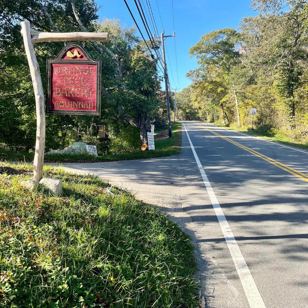 Martha's Vineyard Coffee Company
Small batch
Roasted on Marthas vineyard
Coffee
Orange Peel Bakery
Aquinnah
Made on Martha's vineyard