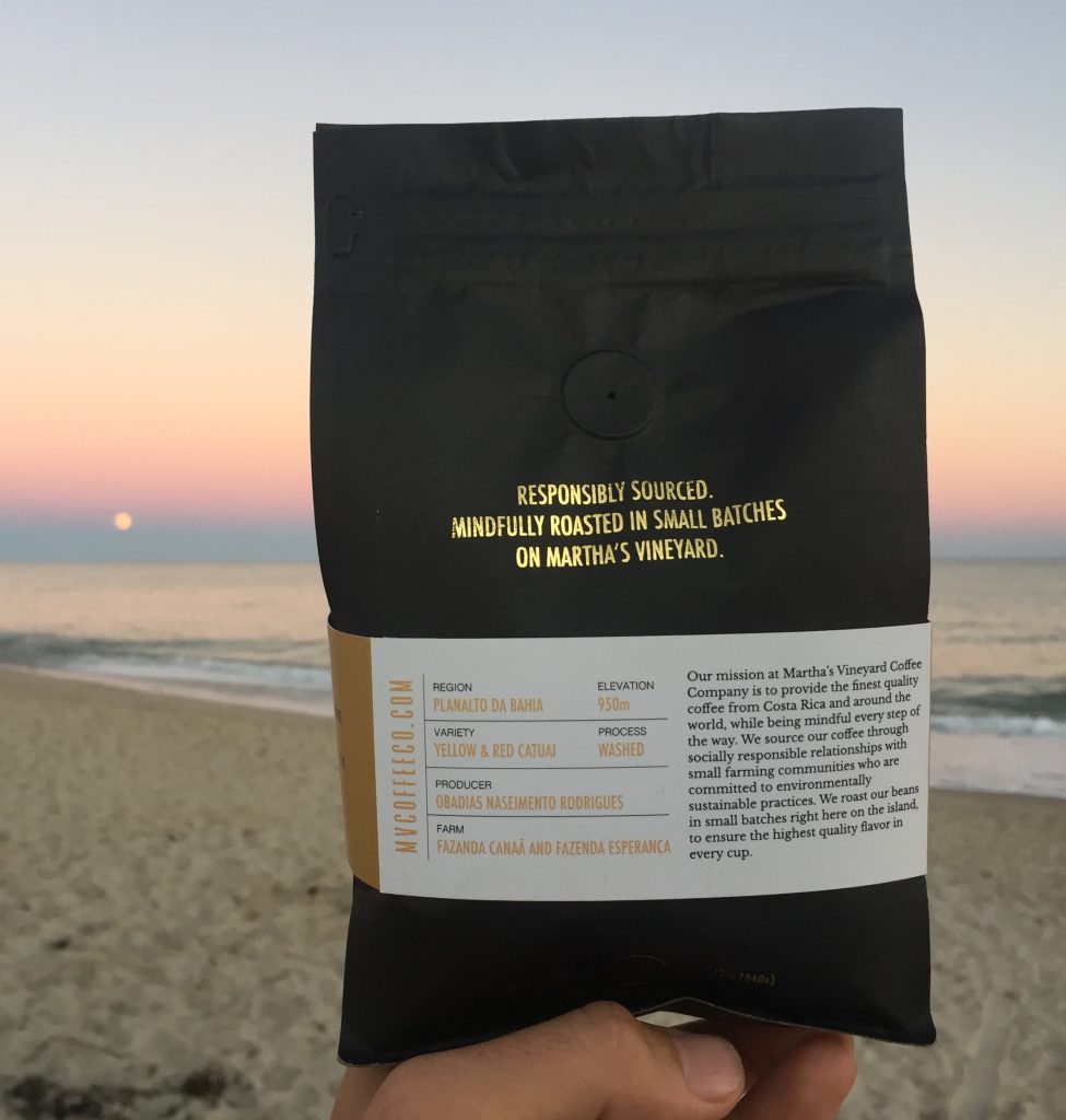 Martha's Vineyard Coffee Company
Small batch
Roasted on Marthas vineyard
Coffee
Made on Martha's vineyard