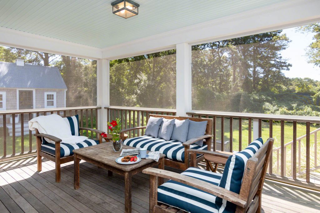 Seller's Checklist: A Helpful Timeline To Prep Your Martha's Vineyard Home For Sale
1 Marchants Path
Edgartown 
For Sale 
Martha's Vineyard 
Point B Realty
