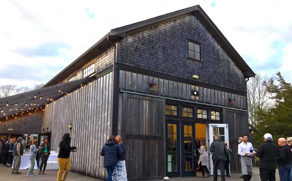 Service Awards
Martha's Vineyard Chamber of Commerce 
Featherstone Center for the Arts