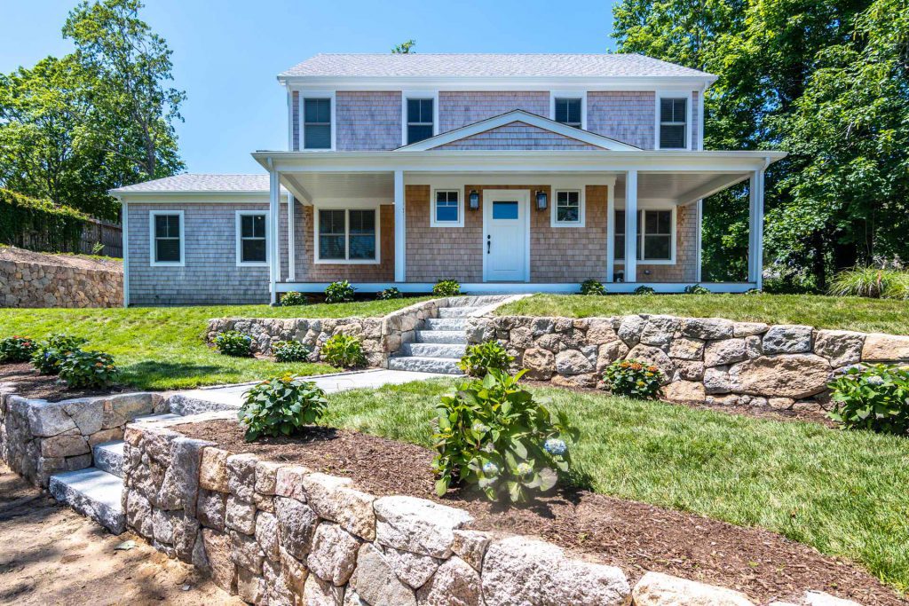 Last-Minute July Getaways
Point B Vacation Rentals
Martha's Vineyard 
Vineyard Haven
New Construction 
