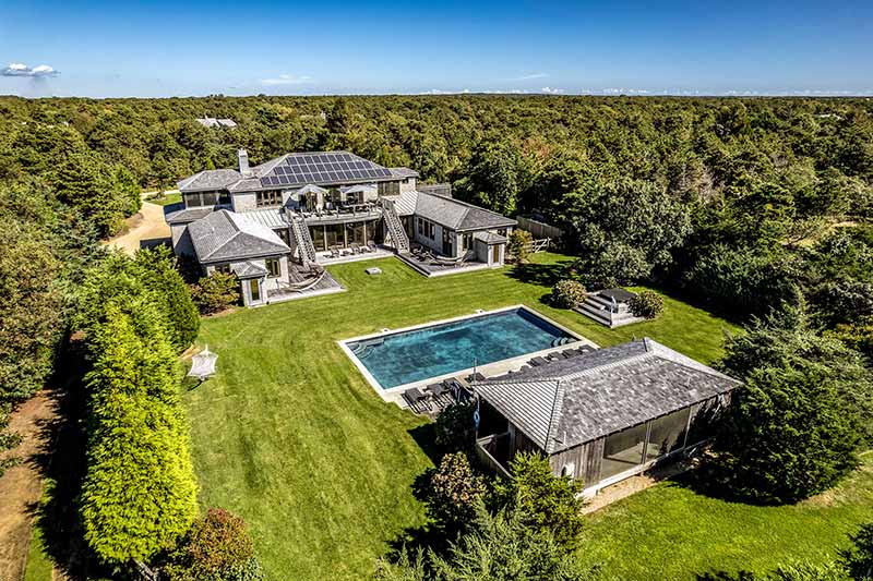 Enjoy Special Summer Savings On Some Luxurious Martha's Vineyard Vacation Rentals Last Minute Cancellation Casa Katama Luxurious Compound With Pool Hot Tub Pool House Guest House Near South Beach