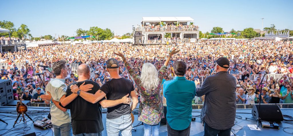 Why August Is A Great Month To Be On Martha's Vineyard Beach Road Weekend