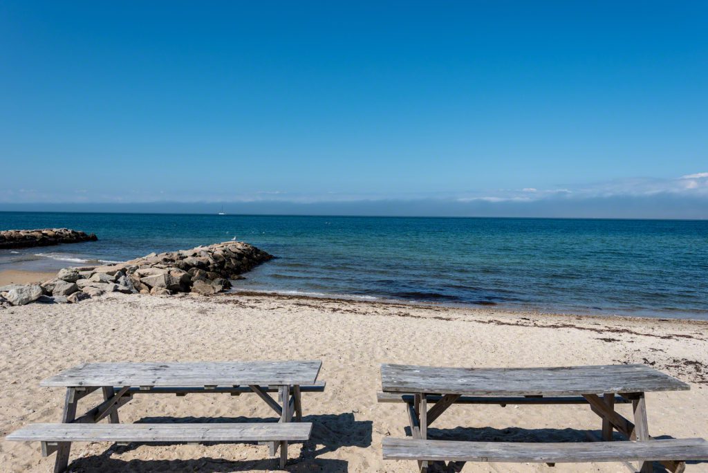 Not To Miss Summer Events and Experiences on Martha’s Vineyard - Beach Picnic or Sunset Picnic