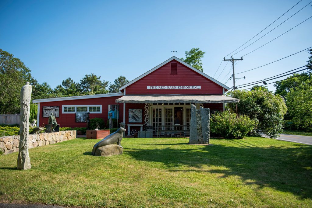 Not To Miss Summer Events and Experiences on Martha’s Vineyard - Attend A Gallery Opening